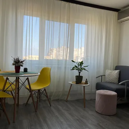 Lavi's Apart * Constanta